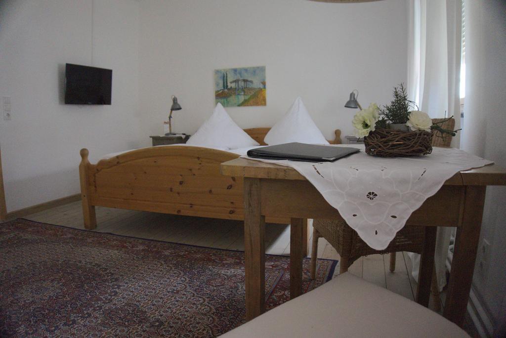 Hotel Garni Altes Winzerhaus Moselschaenke Kobern-Gondorf Szoba fotó