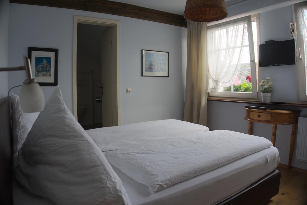 Hotel Garni Altes Winzerhaus Moselschaenke Kobern-Gondorf Kültér fotó